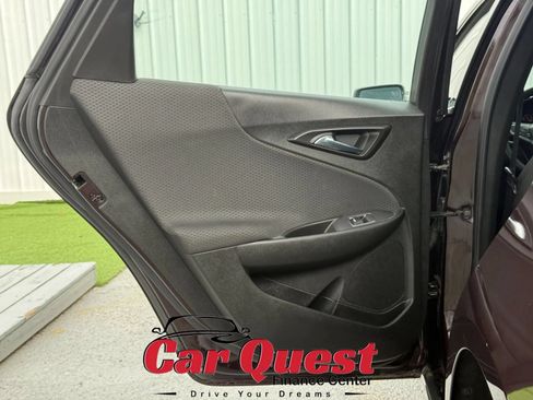 Used 2020 Chevrolet Malibu LT FWD image 13