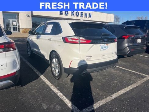 Used 2020 Ford Edge Titanium w/ Equipment Group 301A image 5