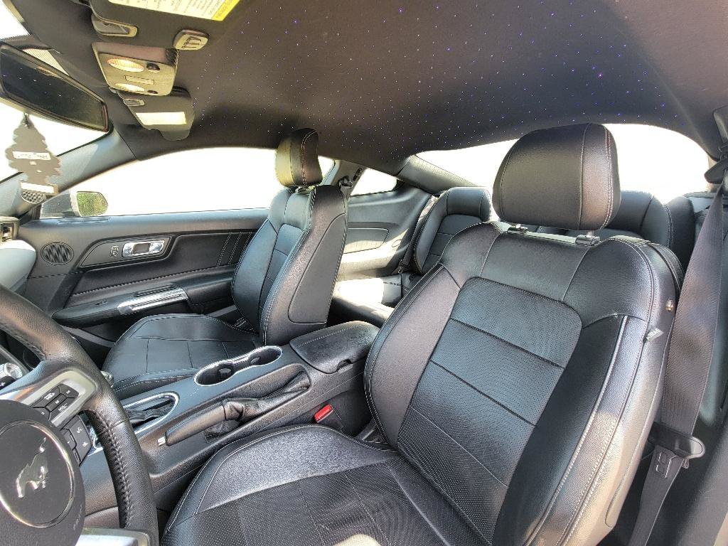 Used 2015 Ford Mustang GT Premium w/ Equipment Group 401A RWD image 9