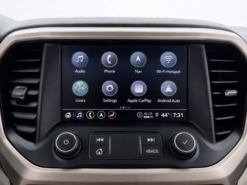 Used 2021 GMC Acadia Denali w/ Denali Ultimate Package image 24