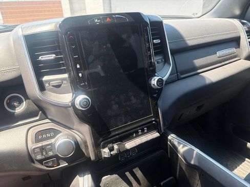 Used 2025 RAM 1500 Big Horn AWD/4WD image 8
