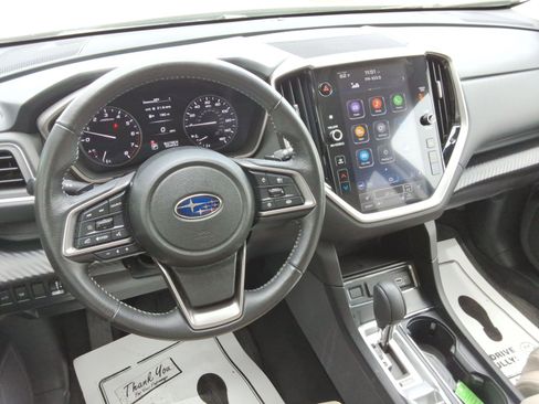 Used 2025 Subaru Ascent Premium AWD/4WD image 12