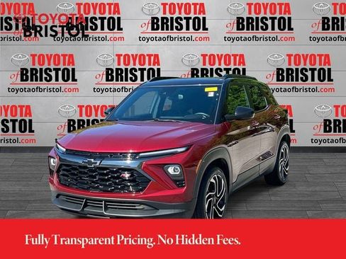 Used 2024 Chevrolet TrailBlazer RS w/ Driver Confidence Package FWD image 8
