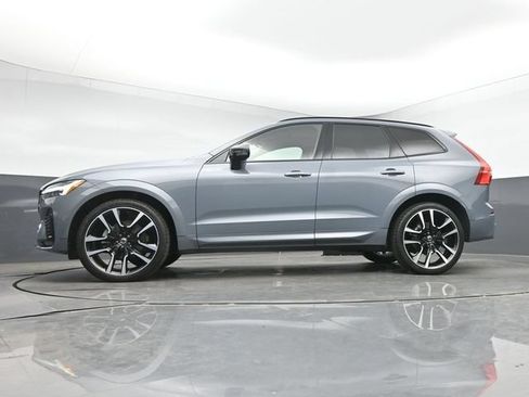 Used 2023 Volvo XC60 B5 Ultimate w/ Climate Package FWD image 41