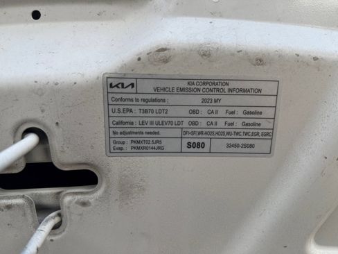 Used 2023 Kia Sorento S image 28