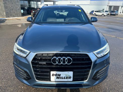 Used 2018 Audi Q3 2.0T Premium Plus w/ Premium Plus Package image 2