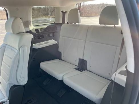 New 2025 Hyundai Santa Fe Calligraphy image 17