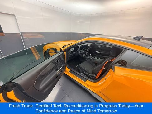 Used 2026 Ford Mustang GT w/ GT Performance Package RWD image 7