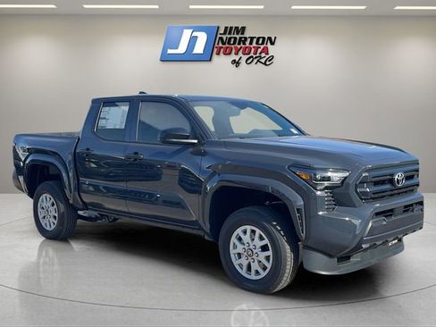 New 2026 Toyota Tacoma SR image 3