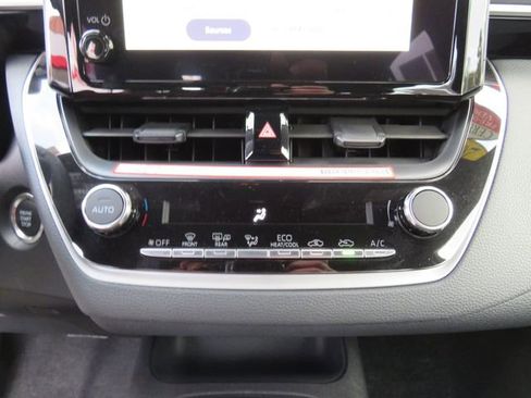 Certified 2026 Toyota Corolla SE image 26