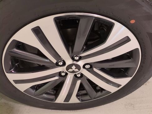 New 2025 Mitsubishi Outlander Sport ES image 2