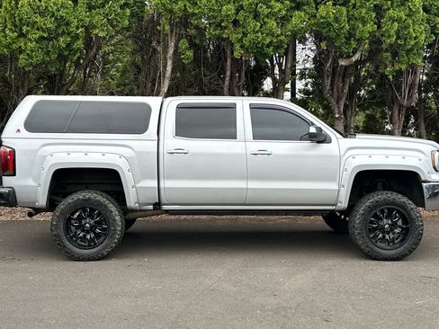 Used 2016 GMC Sierra 1500 SLT w/ SLT Premium Package AWD/4WD image 3