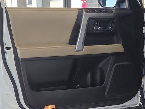 Certified 2020 Toyota 4Runner SR5 Premium image 16