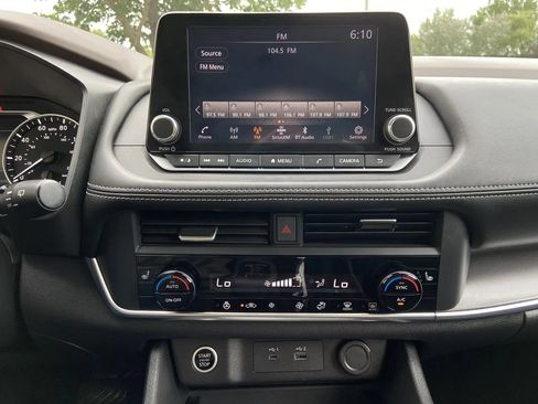 Used 2023 Nissan Rogue SV w/ SV Premium B Package AWD/4WD image 20