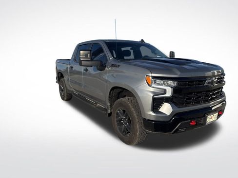 Used 2024 Chevrolet Silverado 1500 LT Trail Boss w/ Convenience Package II image 5