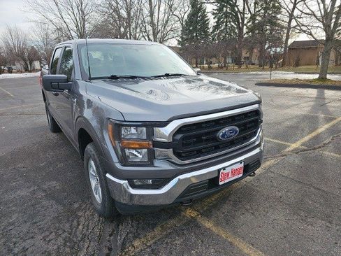 Used 2023 Ford F150 XLT image 8