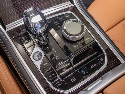 New 2026 BMW M850i xDrive Convertible image 21