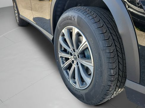 Certified 2026 Mercedes-Benz GLC 300 image 31