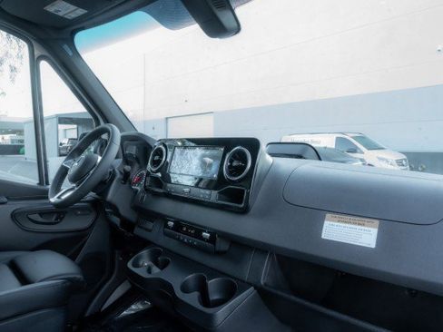 New 2026 Mercedes-Benz Sprinter 2500 image 17