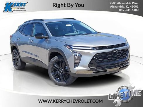 New 2026 Chevrolet Trax ACTIV w/ Driver Confidence Package FWD image 1