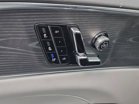 New 2025 Cadillac Lyriq Sport image 22