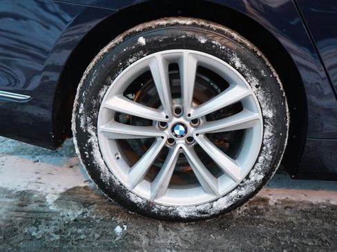 Used 2018 BMW 750i xDrive image 17