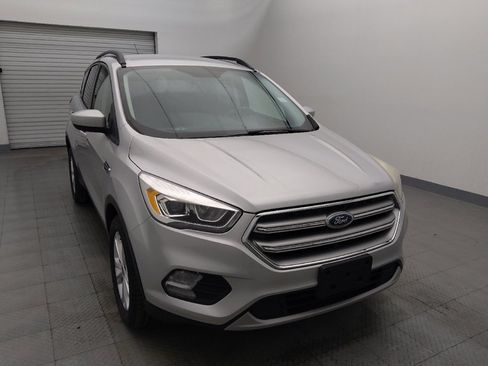 Used 2017 Ford Escape SE w/ Equipment Group 201A image 14