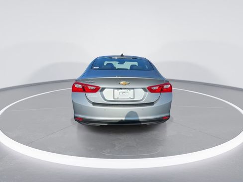 Used 2024 Chevrolet Malibu LS FWD image 7