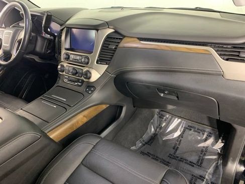 Used 2020 GMC Yukon Denali w/ Open Road Package AWD/4WD image 8