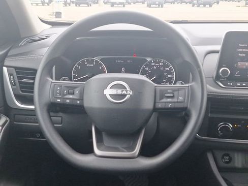 Certified 2025 Nissan Rogue S AWD/4WD image 14