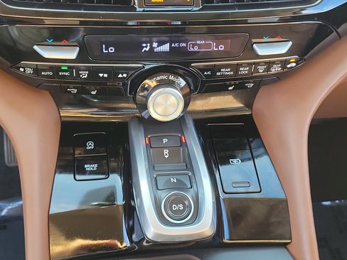 Certified 2023 Acura MDX SH-AWD w/ Technology Package image 23