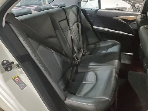 Used 2008 Mercedes-Benz E 350 Sedan image 21