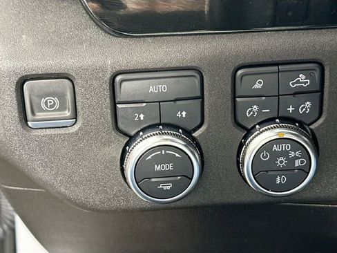Used 2024 GMC Sierra 1500 Elevation w/ Elevation Premium Package AWD/4WD image 22