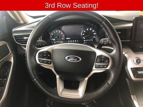 Certified 2023 Ford Explorer XLT w/ Equipment Group 202A AWD/4WD image 7