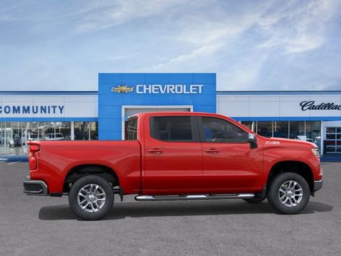 New 2026 Chevrolet Silverado 1500 LT w/ Z71 Off-Road Package AWD/4WD image 7