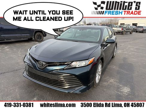 Used 2018 Toyota Camry LE image 1