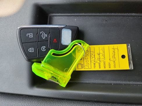 Used 2024 Chevrolet Silverado 1500 Custom Trail Boss w/ LPO, Dark Essentials Package image 30