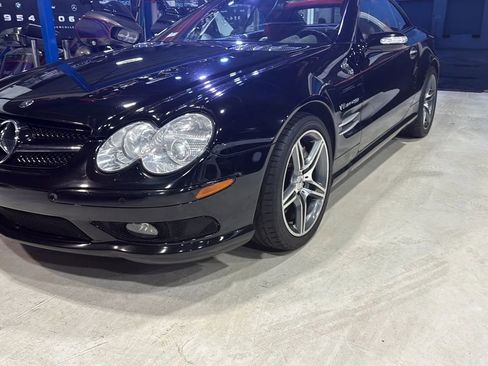 Used 2004 Mercedes-Benz SL 55 AMG image 2