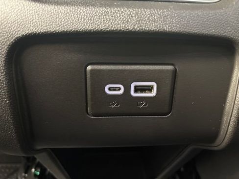 Used 2024 Chevrolet Blazer LT w/ Convenience Package FWD image 19