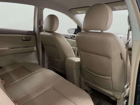 Used 2010 Nissan Sentra 2.0 SL w/ Leather Pkg FWD image 74