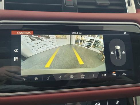 Used 2019 Land Rover Range Rover Sport HST image 35