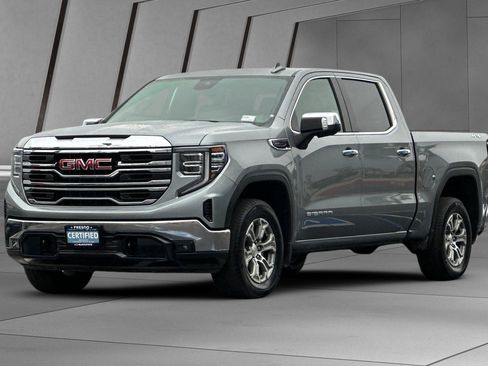 Certified 2025 GMC Sierra 1500 SLT image 8