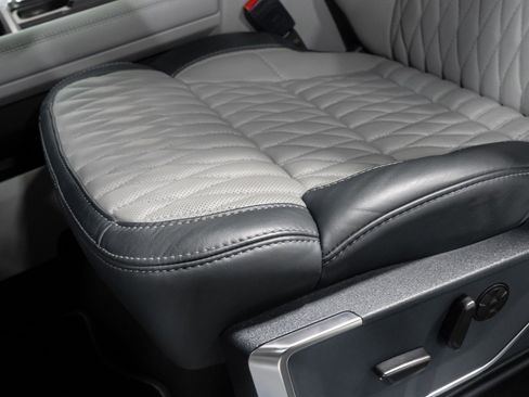 Used 2024 Ford F450 Limited w/ FX4 Off-Road Package image 39