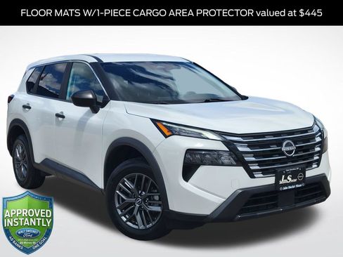 Used 2024 Nissan Rogue S FWD image 1