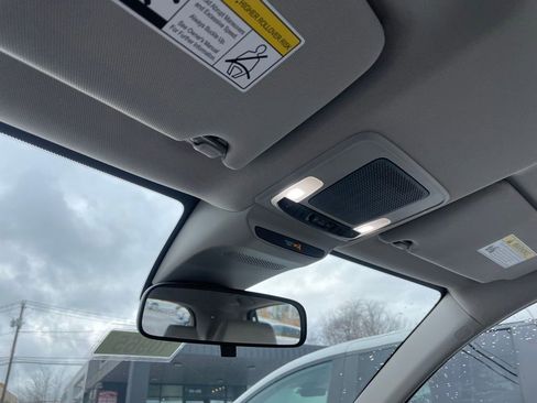 Used 2023 Honda HR-V LX image 27