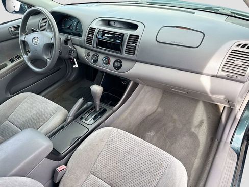 Used 2003 Toyota Camry LE image 32