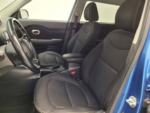 Used 2016 Kia Soul + w/ Designer's Package image 17