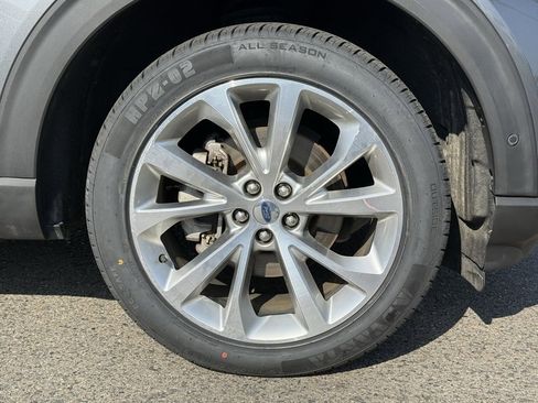 Used 2021 Ford Explorer Platinum w/ Equipment Group 601A image 16