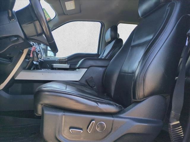 Used 2018 Ford F250 Lariat w/ Chrome Package AWD/4WD image 16