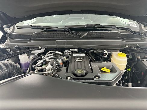 New 2025 RAM 2500 Laramie image 18